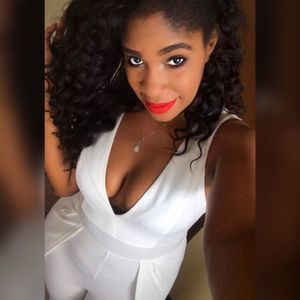 Meet your Posher, Amelia